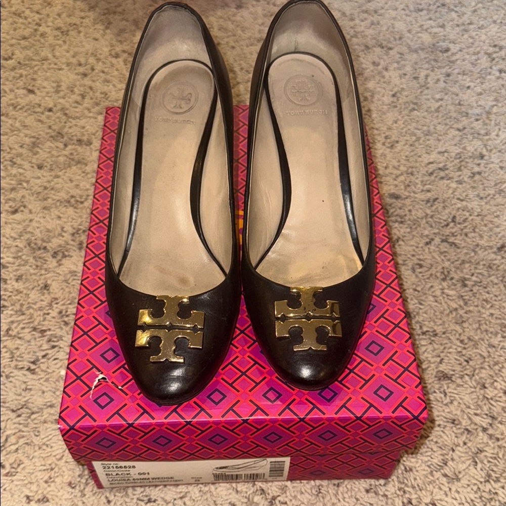 Tory Burch Black and Gold wedge